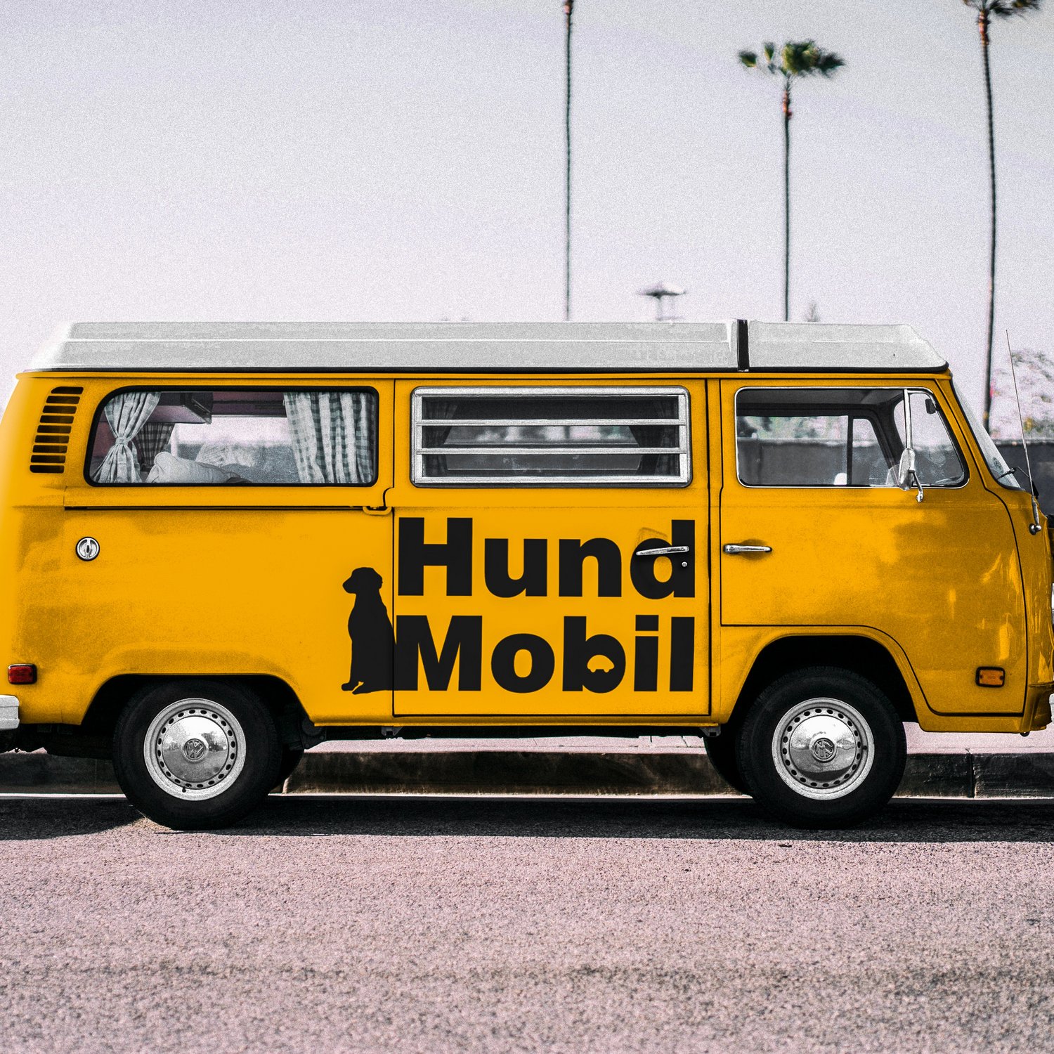 Wohnmobil von Hund-Mobil mit einem Hund